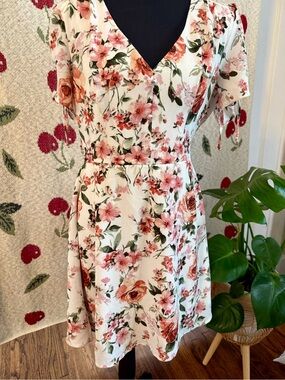 Lea & Nicole Floral Tie-Sleeve Dress